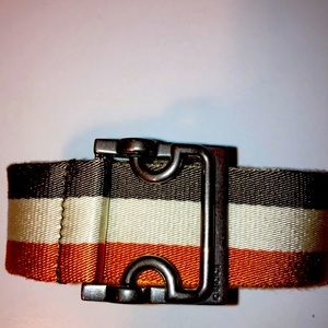 Gucci belt.